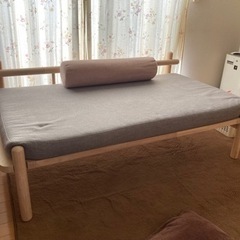 ソファ、5千円で譲ります