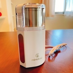 電動コーヒーミルの画像