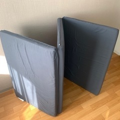 【引き取り先決まりました】【無料】三つ折りマットレスbyブリヂストンの画像
