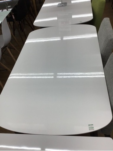 KO-52【ご来店頂ける方限定】新入荷アウトレット　ベンチダイニング4点セット　白天板