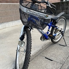 ベネトン子供用自転車　20インチ
