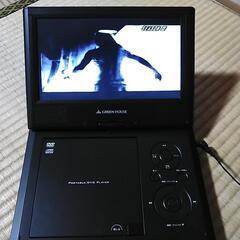 ポータブルDVDプレーヤー&DVDソフト5枚セット