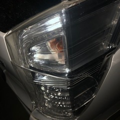 ステップワゴンスパーダのテールランプ修理