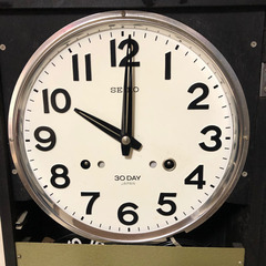 SEIKO ゼンマイ式　掛け時計　4PC 437の画像