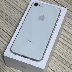 【値下げしました】【美品、動作良好】iPhone 8 Silver 256 GB docomo SIMフリーの画像
