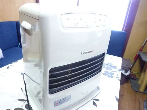 （オークション入札が入りましたので質問を終了させていただきます）ダイニチ石油ファンヒーター１６年製（FHY-32TR7）中古