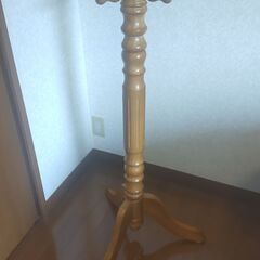 木製ポールハンガー（高級品）の画像
