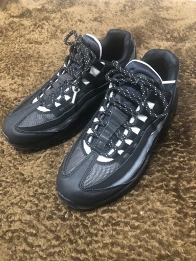 ナイキ エアマックス95 エッセンシャル