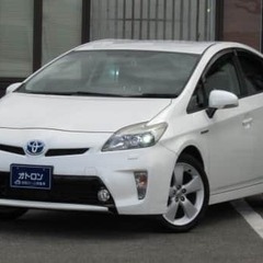 燃費・乗り心地良し！静かなトヨタ　プリウス入庫しました！