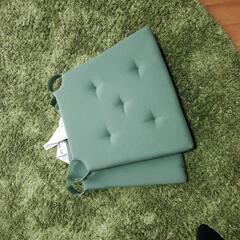 木の椅子２つとテーブルセット　オシャレ　今日のみ夕方～だけ無料！！！！の画像