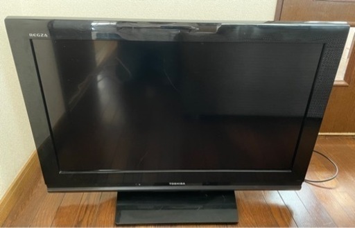 東芝　REGZA 32型