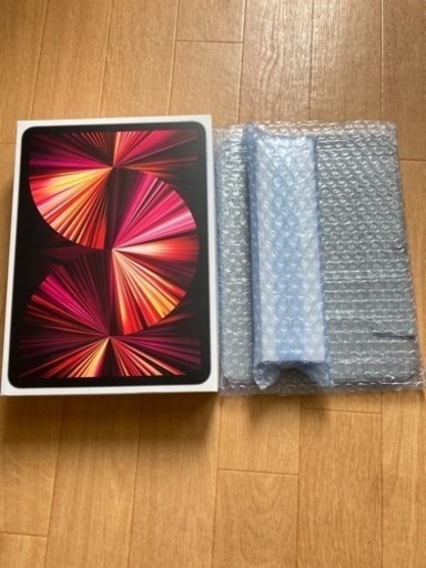 3月22日まで！！未使用品！セット！第３世代iPad Pro