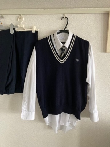 【2名お話し中！早い者勝ち】北広島高校制服セット！
