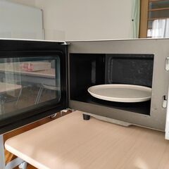 電子レンジ　事務所使いなので比較的綺麗ですの画像