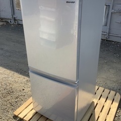 SHARP 2019年製ノンフロン冷蔵庫　137L