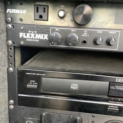 【引き取り限定難あり】 カラオケ他音響設備用アンプ・CDプレーヤー他搭載ラック 中古品 の画像