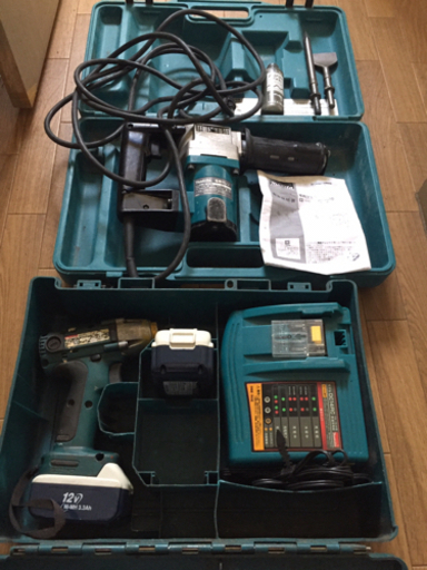 makita 電動ケレンと電動インパクト　充電器とバッテリー２個つき