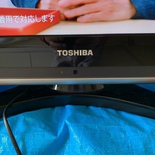 TOSHIBAレグザ　リモコン付