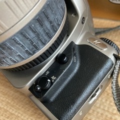 SIGMAレンズ2種類 ＋Nikon u フィルムカメラ(ジャンク)の画像