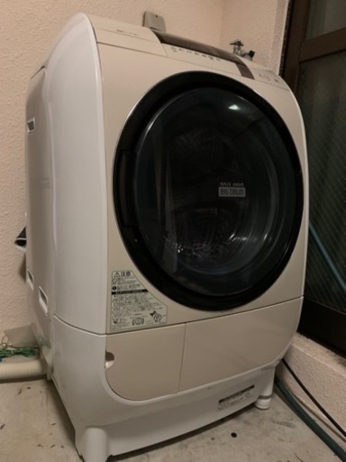 ドラム式洗濯機　HITACHI BD-V3700