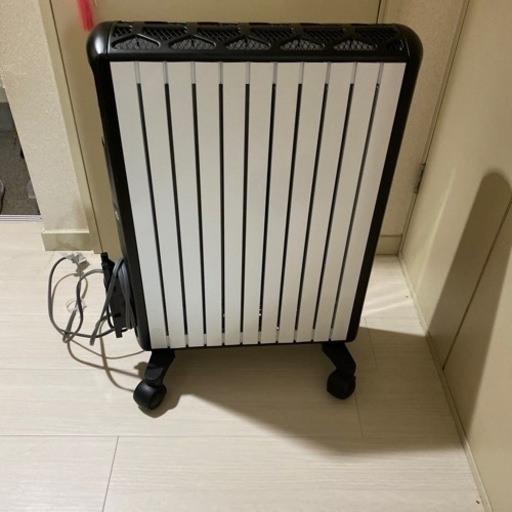 デロンギ　オイルヒーター