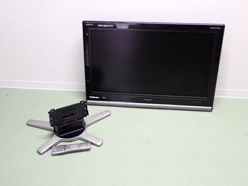 わけあり 直接取引限定【中古 SHARP 32インチ TV 】スタンド別 ネジ無 格安 テレビ 壁掛けに