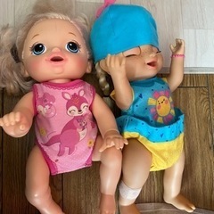 子供用人形　baby alive