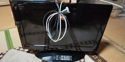 液晶カラーテレビ