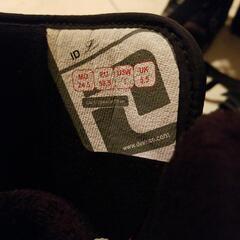 スノーボーの靴の画像