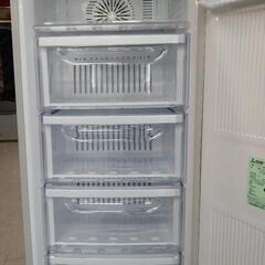 三菱 冷凍庫 MF-U12B 2017年製 三菱 冷凍庫 MF-U12B 2017年製 三菱 冷凍庫 MF-U12B-S 2017年製