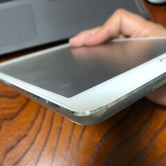 【iPad mini】第3世代（au・KDDI）の画像