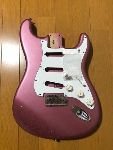 MJT　ストラトキャスター　レリックボディ　バーガンディミスト　fenderタイプ