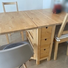 【お譲りします】IKEA 折りたたみ可ダイニングテーブルの画像