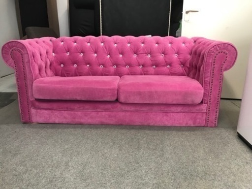 取引中　姫系　可愛系　インパクト抜群　2人掛け　2P ソファー　広めのソファ　ゴージャス