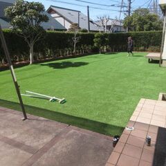 人口芝工事、植え込み防草工事、便利屋格安