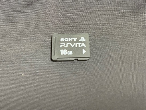PlayStation Vita PCH純正メモリーカード付き