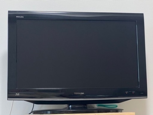 TOSHIBA 32インチ　液晶テレビ
