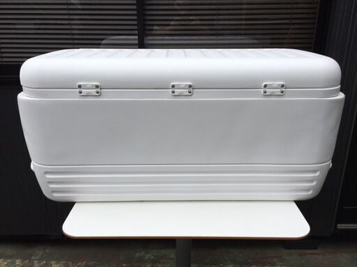 【新品・未使用品】　igloo（イグルー/イグロー）　ポーラー　120QT　大型・大容量　クーラーボックス　120L（113.5L）　水抜き栓付き