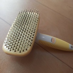 新品同様 ドギーマンペットブラシ　ワンタッチ