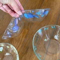 プーさん　食器　ガラス製　冷たいデザートに！　1点100円の画像