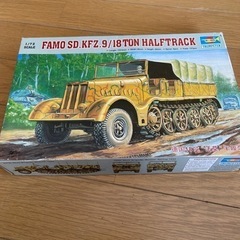 ❼ 軍用車プラモデル(未使用)