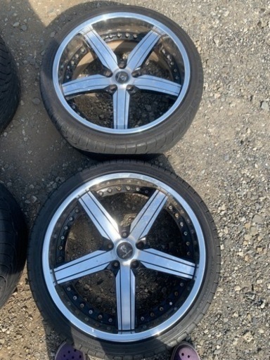 トラフィックスターSTR 20インチ深リム8.5j/9.5j  114.3 5穴