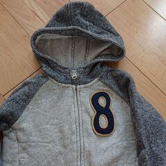 【baby GAP】パーカーの画像