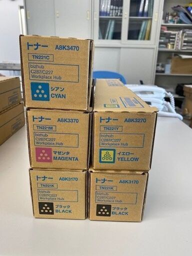 新品】コニカミノルタトナー TN221 4色セット+ブラック5本セット