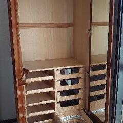 保留中です   収納家具   美品   引き取りの画像
