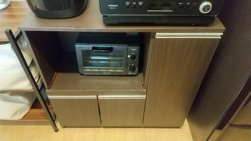 キッチンカウンター　キッチンボード　収納棚