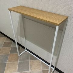 サイドテーブル