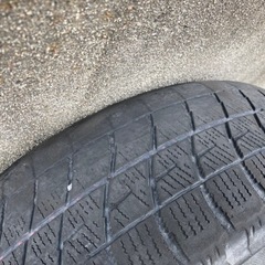 【値下げ】【予定者様決まりました】155/65/13古スタッドレス付アルミホイールの画像