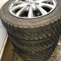 スタットレスタイヤ　155/65R/14