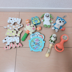 ワンワン　うーたん　ガラピコプー　どうぶつの積み木